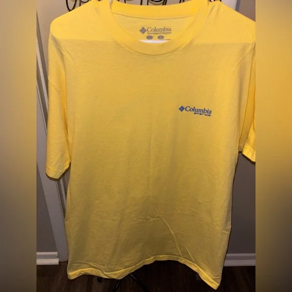 Columbia Yellow PFG Fish Graphic Tee..men’s..size large - Picture 3 of 8